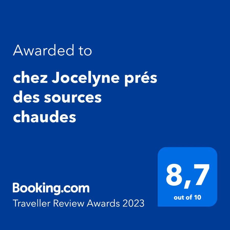 Chez Jocelyne Pres Des Sources Chaudes Βίλα Bouillante Εξωτερικό φωτογραφία